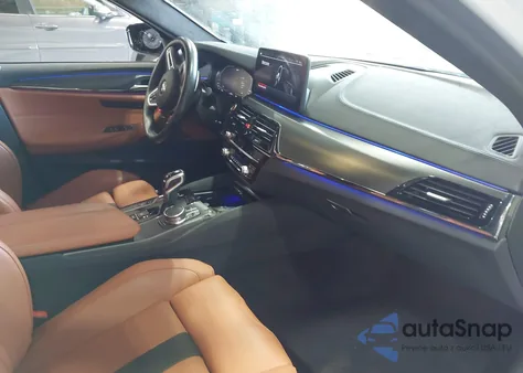 2023 BMW M5 from USA, damaged, VIN WBS83CH00PCL75372